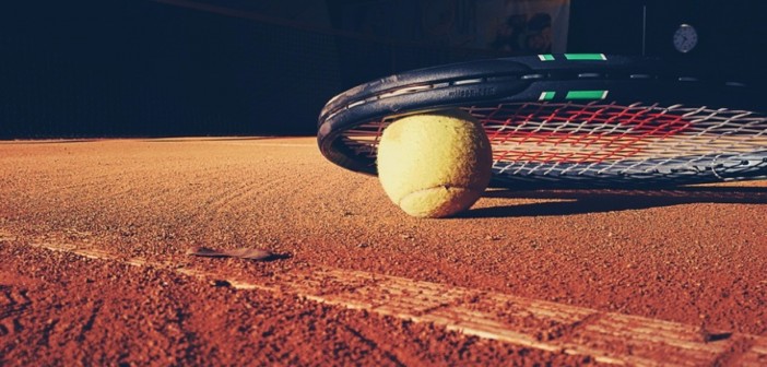 balle-tennis-court--sportoza-equipement-et-materiel-sport