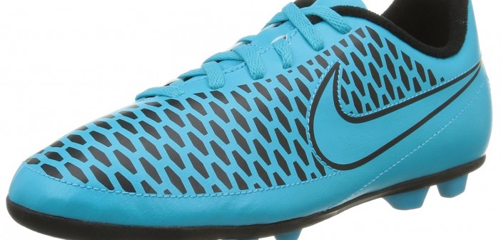 chaussures-de-foot-nike-enfants-sportoza-equipement-et-materiel-sport